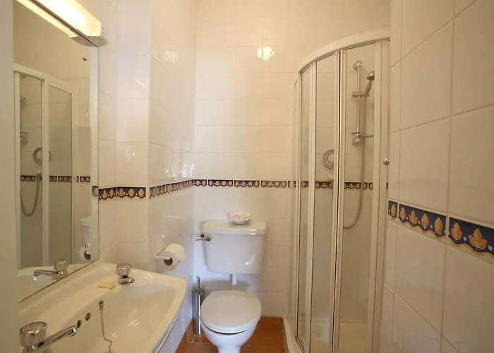 לינה וארוחת בוקר Brooklodge ווסטפורט